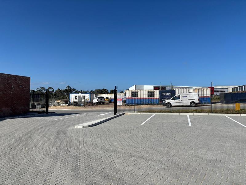 Commercial Property for Sale in Fairview Eastern Cape